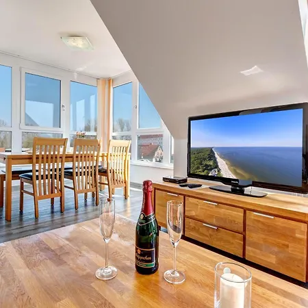 Peenemuende, Seglerhafen_sb_holk 12 アパート *